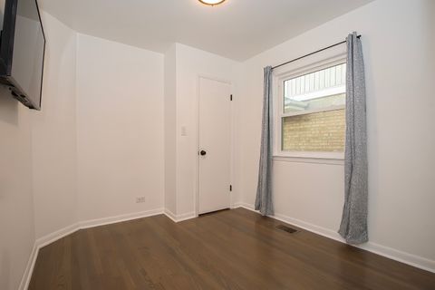 Tiny photo for 5133 N Austin Avenue, Chicago, IL 60630 (MLS # 12489604)