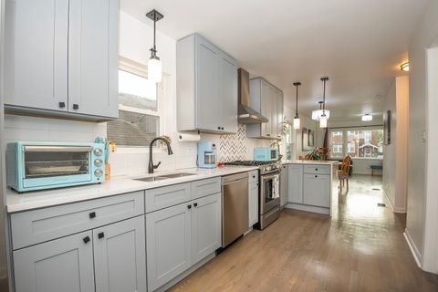 Tiny photo for 5133 N Austin Avenue, Chicago, IL 60630 (MLS # 12489604)