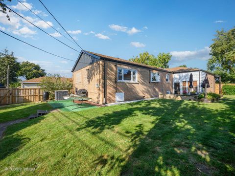 Tiny photo for 10800 S Kostner Avenue, Oak Lawn, IL 60453 (MLS # 12487324)