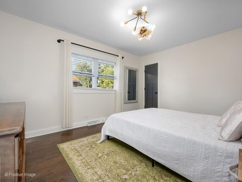Tiny photo for 10800 S Kostner Avenue, Oak Lawn, IL 60453 (MLS # 12487324)