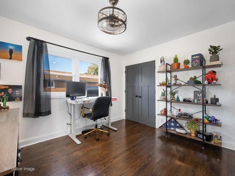 Tiny photo for 10800 S Kostner Avenue, Oak Lawn, IL 60453 (MLS # 12487324)
