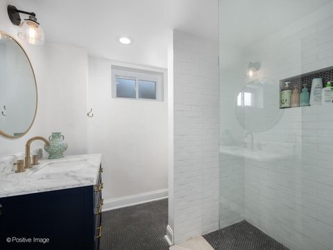 Tiny photo for 10800 S Kostner Avenue, Oak Lawn, IL 60453 (MLS # 12487324)