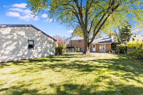 A home in Mount Prospect