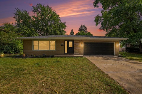 Tiny photo for 16419 Kimbark Avenue, South Holland, IL 60473 (MLS # 12763485)