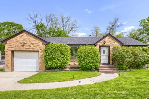 Photo of Elgin, IL 60123 (MLS # 12638084)