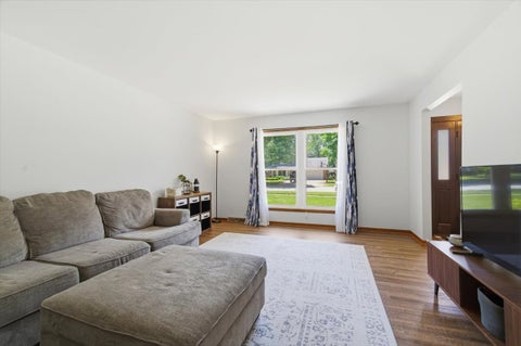 Tiny photo for 2357 Wyckwood Drive, Aurora, IL 60506 (MLS # 12626264)