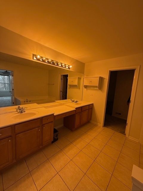 Tiny photo for 9 Lilac Court, Bolingbrook, IL 60490 (MLS # 12582800)