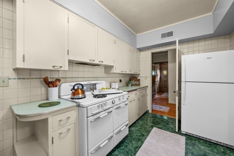 Tiny photo for 2601 12th Street, Moline, IL 61265 (MLS # 12745112)
