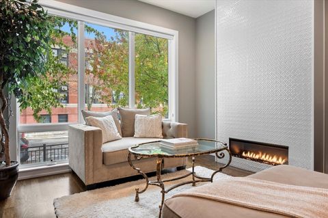 Tiny photo for 3330 N Clifton Avenue #1, Chicago, IL 60657 (MLS # 12514925)