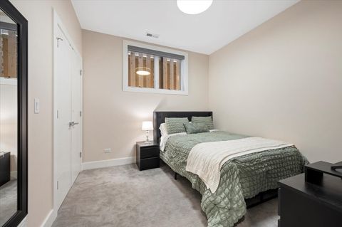 Tiny photo for 3330 N Clifton Avenue #1, Chicago, IL 60657 (MLS # 12514925)