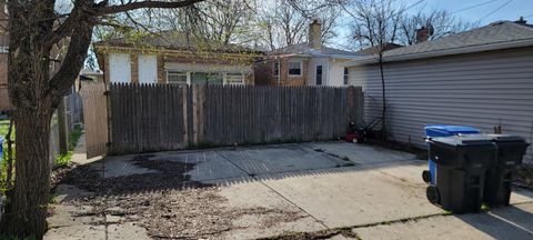 Tiny photo for Chicago, IL 60645 (MLS # 12648467)