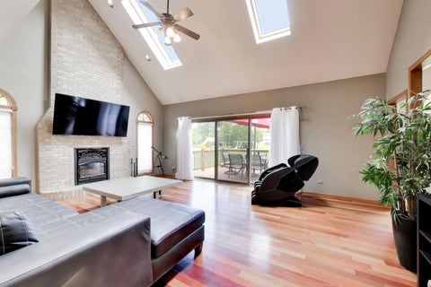 Tiny photo for 214 Red Bud Circle, Sleepy Hollow, IL 60118 (MLS # 12666482)