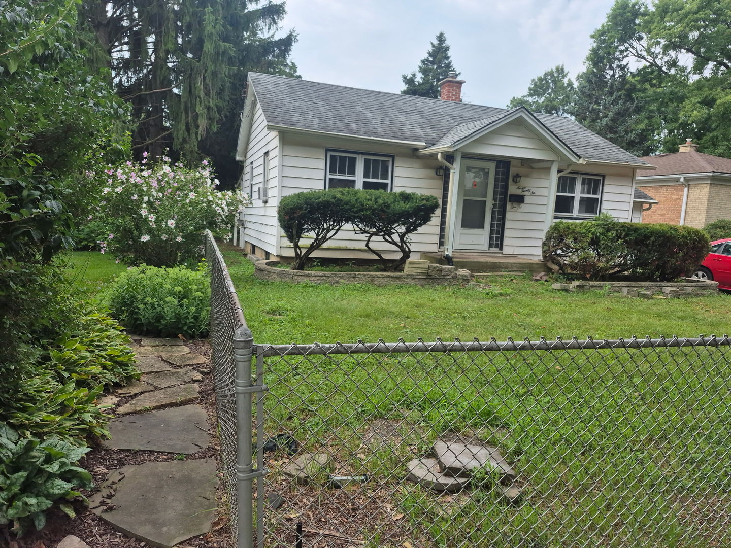 726 E Grand Lake Boulevard