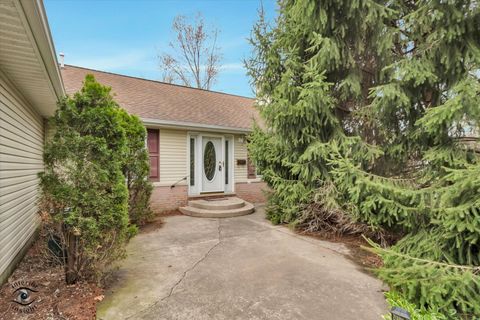 Tiny photo for 23336 S Kings Road, Steger, IL 60475 (MLS # 12618661)