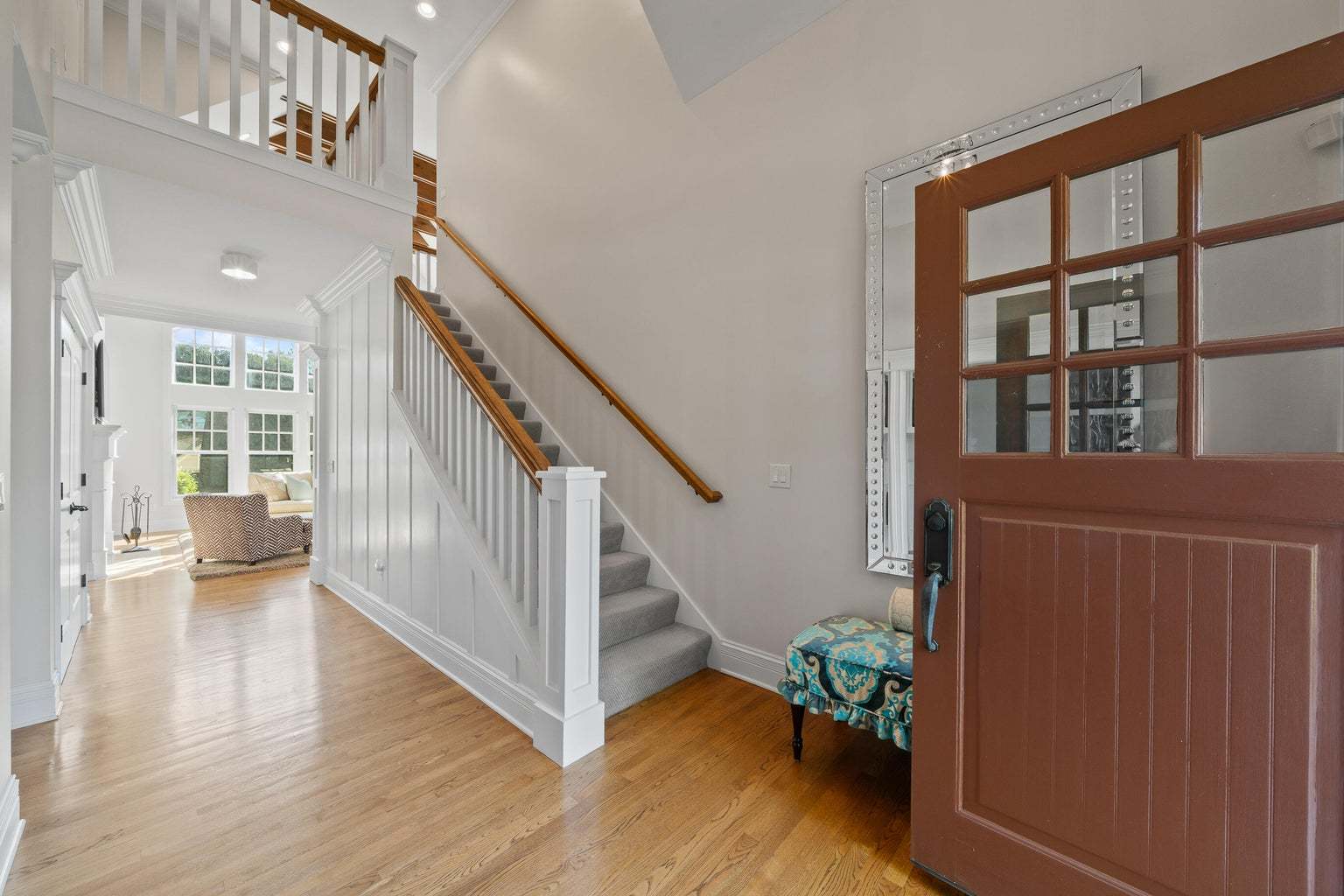 1305 Saratoga Lane