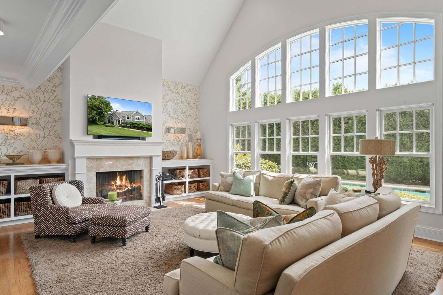 1305 Saratoga Lane