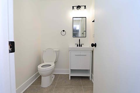 Tiny photo for 6337 Roosevelt Road #408, Berwyn, IL 60402 (MLS # 12667508)
