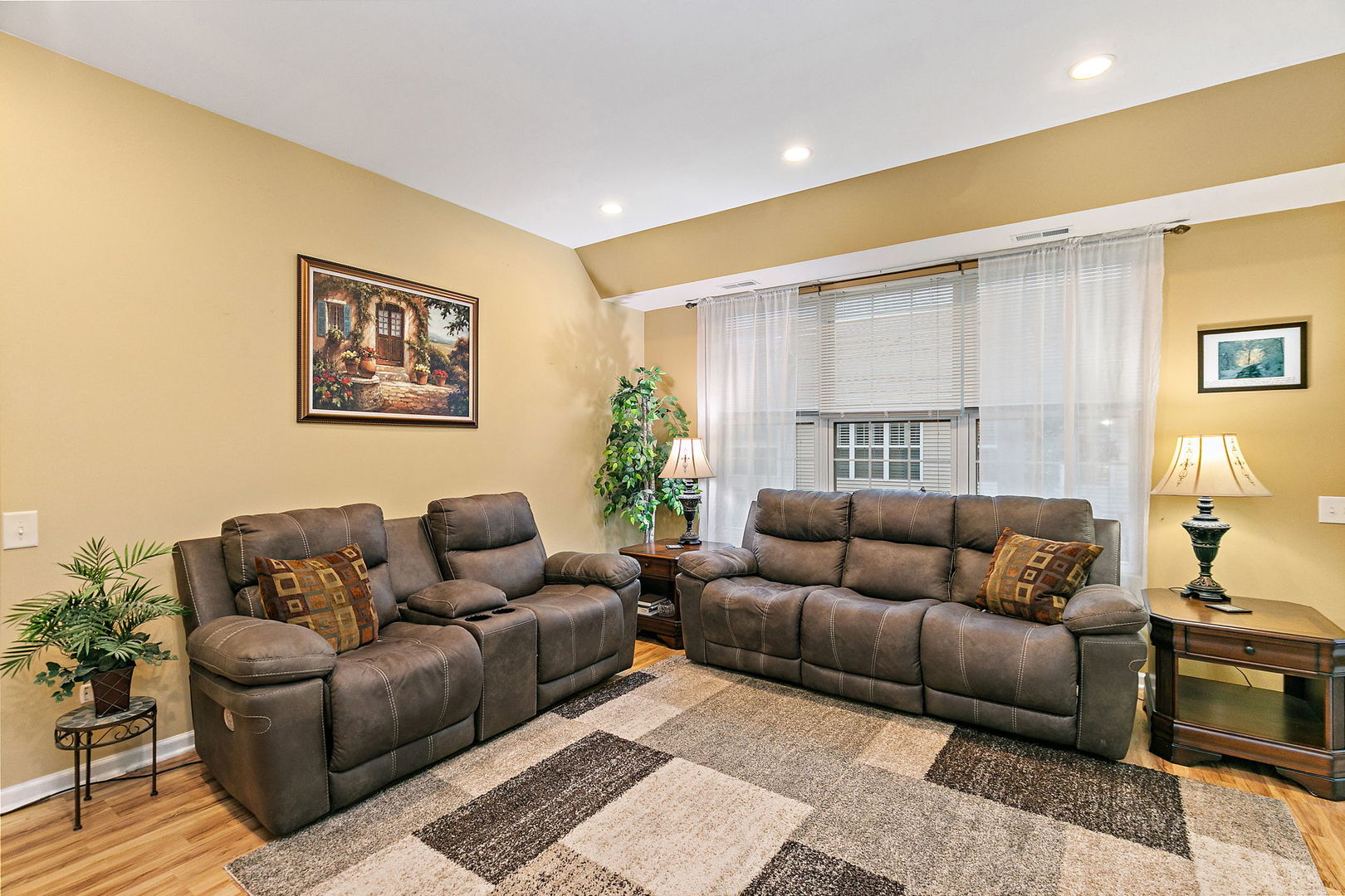 12587 Rock Island Trail