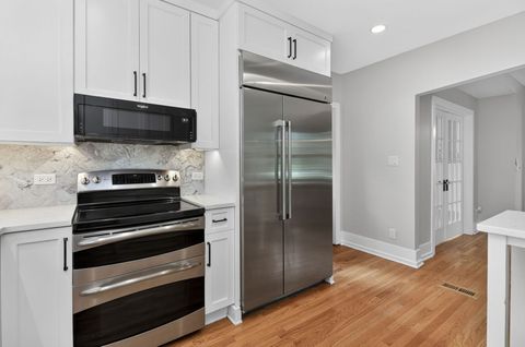 Tiny photo for 415 Anthony Street, Glen Ellyn, IL 60137 (MLS # 12631591)