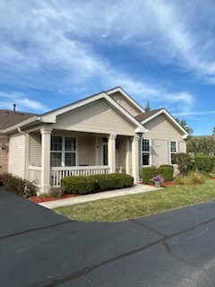 View Crest Hill, IL 60403 townhome