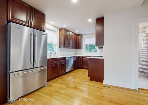 A home in Des Plaines