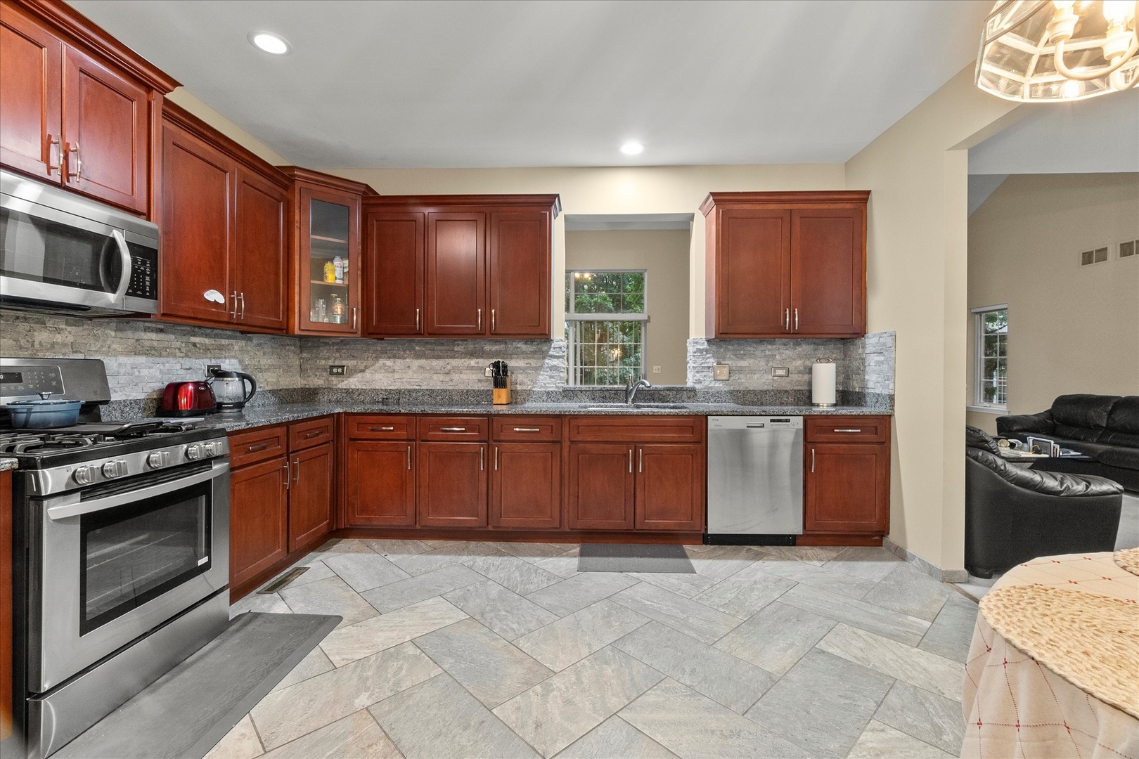 11257 Melrose Court