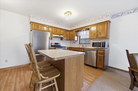 Tiny photo for 227 Hillcrest Avenue #A, Yorkville, IL 60560 (MLS # 12614309)