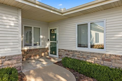 Tiny photo for 229 Creekside Place #16, Delavan, WI 53115 (MLS # 12488124)