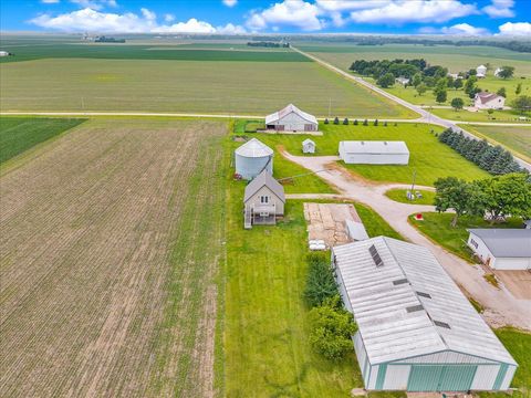 Tiny photo for 708 N 1950th Road, Tonica, IL 61370 (MLS # 12396450)
