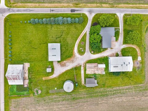 Tiny photo for 708 N 1950th Road, Tonica, IL 61370 (MLS # 12396450)