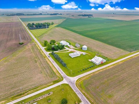 Tiny photo for 708 N 1950th Road, Tonica, IL 61370 (MLS # 12396450)
