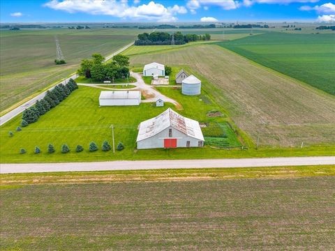 Tiny photo for 708 N 1950th Road, Tonica, IL 61370 (MLS # 12396450)
