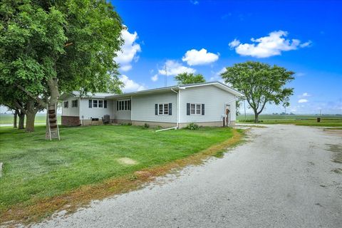 Tiny photo for 708 N 1950th Road, Tonica, IL 61370 (MLS # 12396450)