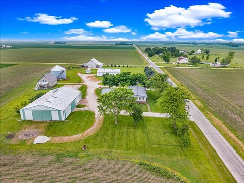 Tiny photo for 708 N 1950th Road, Tonica, IL 61370 (MLS # 12396450)