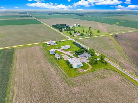Tiny photo for 708 N 1950th Road, Tonica, IL 61370 (MLS # 12396450)