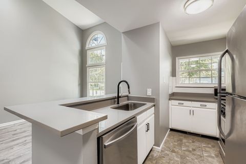 Tiny photo for 3525 Southport Drive, Island Lake, IL 60042 (MLS # 12469189)