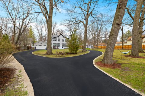 Tiny photo for 18924 W Roosevelt Road, Lake Villa, IL 60046 (MLS # 12616422)