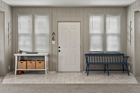 Tiny photo for 18924 W Roosevelt Road, Lake Villa, IL 60046 (MLS # 12616422)