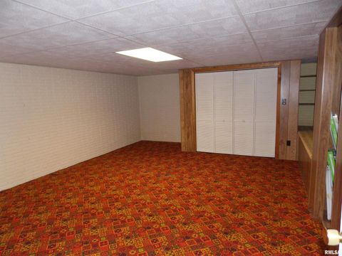 Tiny photo for 1723 WALNUT HILL Road, Centralia, IL 62801 (MLS # EB456630)