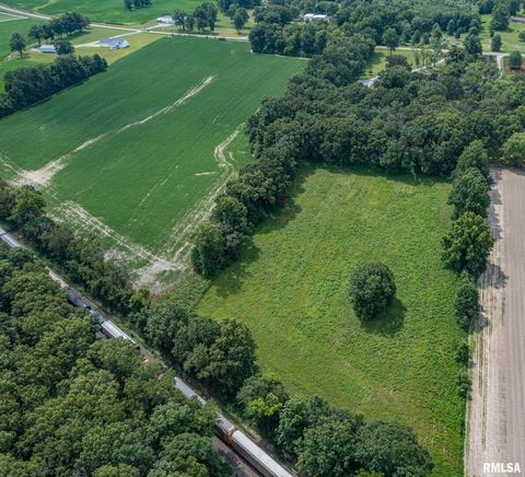 Tiny photo for 1723 WALNUT HILL Road, Centralia, IL 62801 (MLS # EB456630)