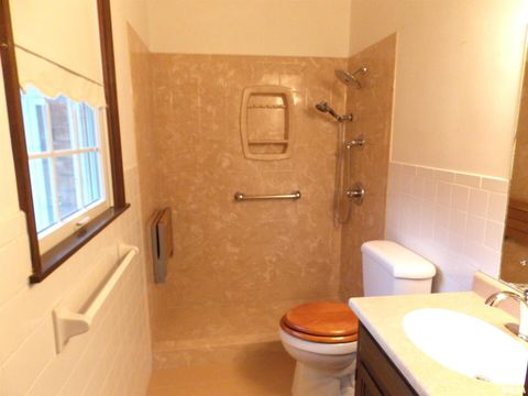 Tiny photo for 1723 WALNUT HILL Road, Centralia, IL 62801 (MLS # EB456630)