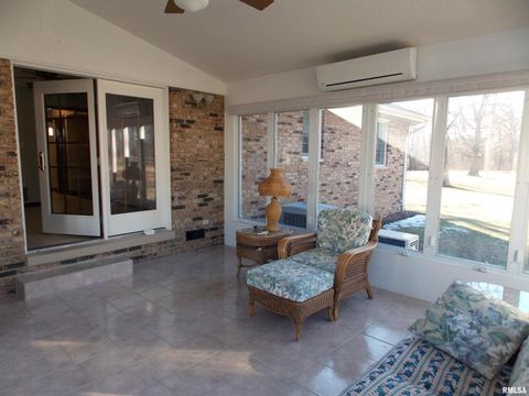 Tiny photo for 1723 WALNUT HILL Road, Centralia, IL 62801 (MLS # EB456630)