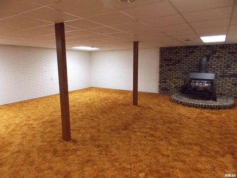 Tiny photo for 1723 WALNUT HILL Road, Centralia, IL 62801 (MLS # EB456630)