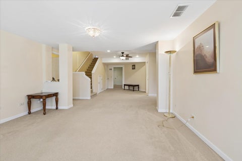 Tiny photo for 527 Mallard Point Circle, North Aurora, IL 60542 (MLS # 12684714)