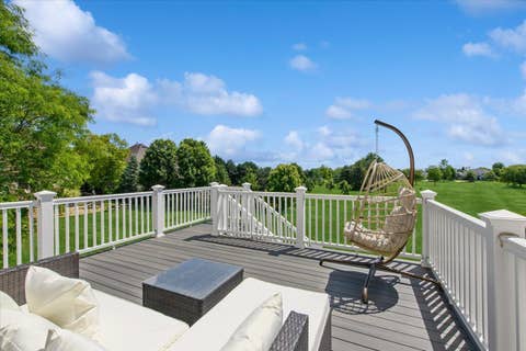 Tiny photo for 527 Mallard Point Circle, North Aurora, IL 60542 (MLS # 12684714)