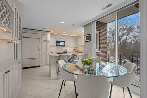 Tiny photo for 1350 N Western Avenue #310, Lake Forest, IL 60045 (MLS # 12579537)