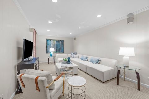 Tiny photo for 1350 N Western Avenue #310, Lake Forest, IL 60045 (MLS # 12579537)