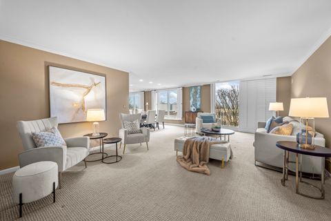 Tiny photo for 1350 N Western Avenue #310, Lake Forest, IL 60045 (MLS # 12579537)