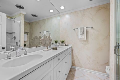 Tiny photo for 1350 N Western Avenue #310, Lake Forest, IL 60045 (MLS # 12579537)