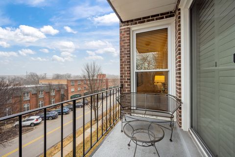 Tiny photo for 1350 N Western Avenue #310, Lake Forest, IL 60045 (MLS # 12579537)